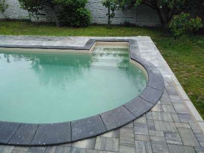 Rubni kamen crni LV POOLS