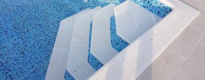 Rubni kamen za bazene LV POOLS